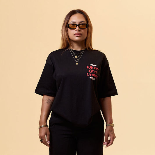 T-SHIRT " WHERE LOVE GROWS "