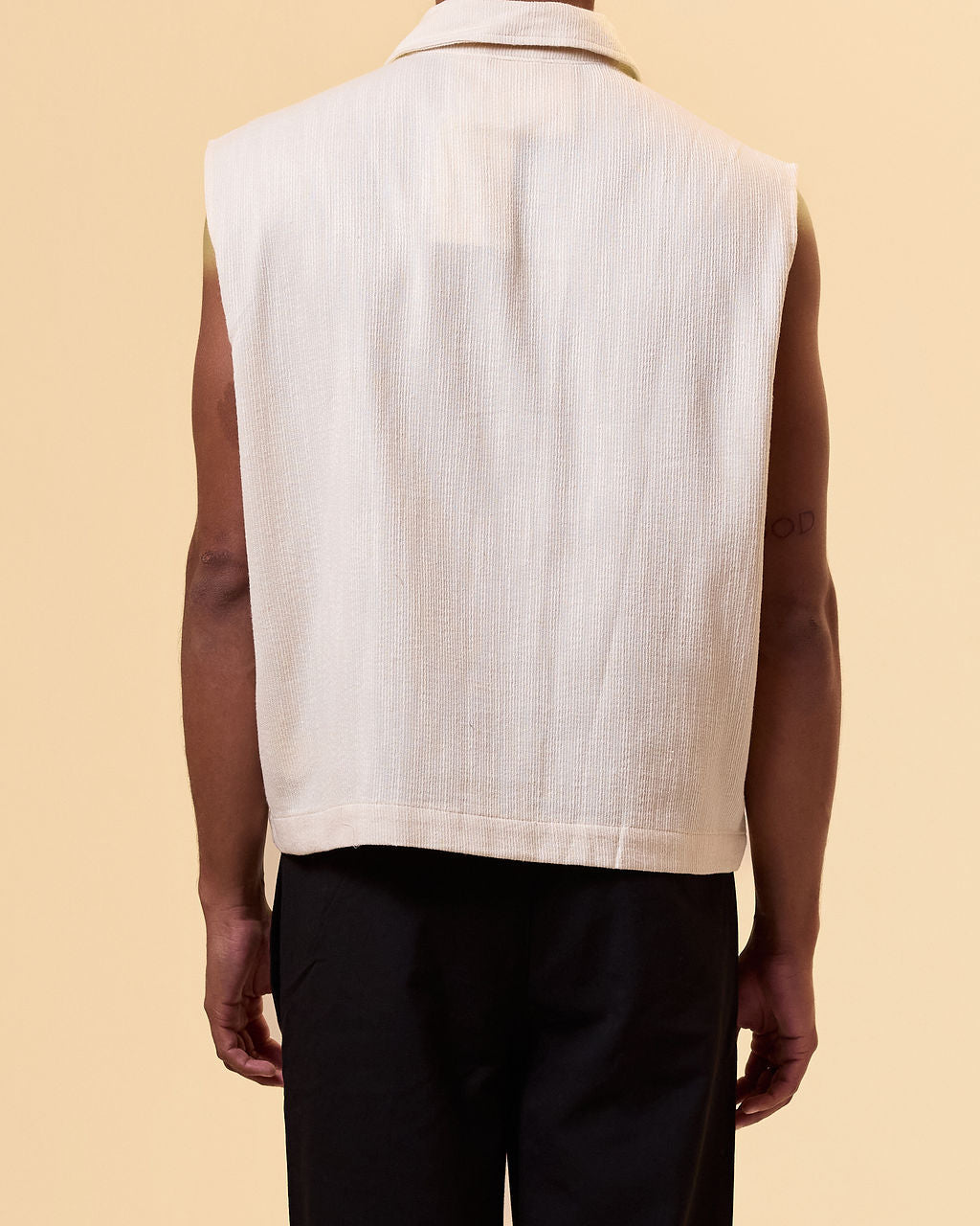 GILET A ZIP
