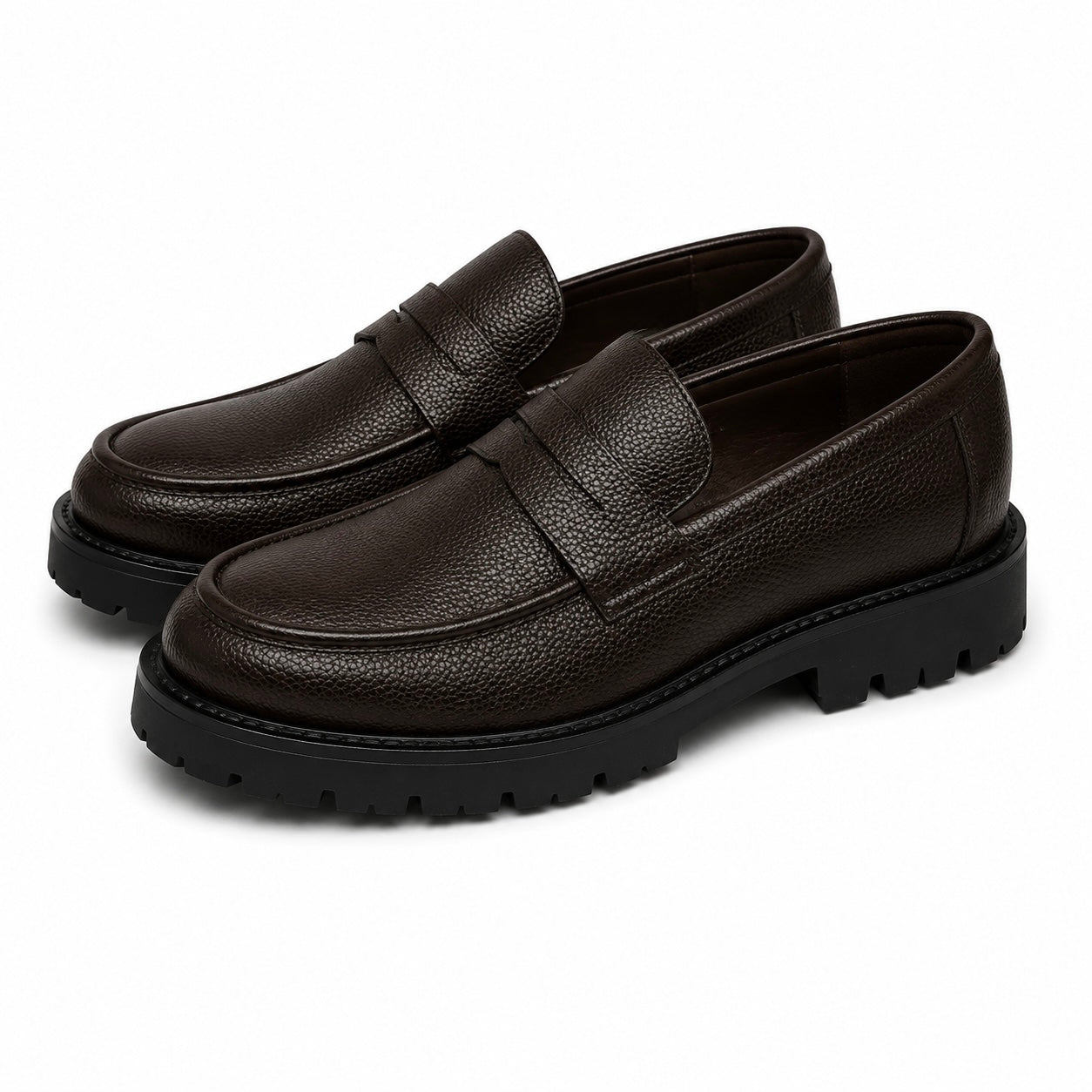MOCASSINS À SEMELLE CRANTÉE EN SIMILICUIR