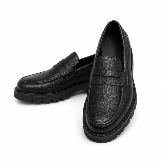 MOCASSINS À SEMELLE CRANTÉE EN SIMILICUIR