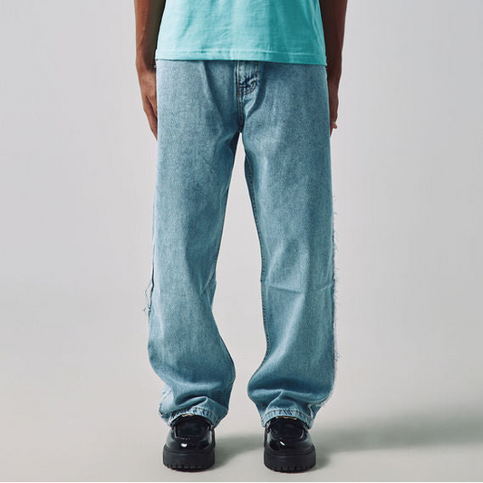 JEAN BAGGY À CÔTÉ EFFILOCHÉ